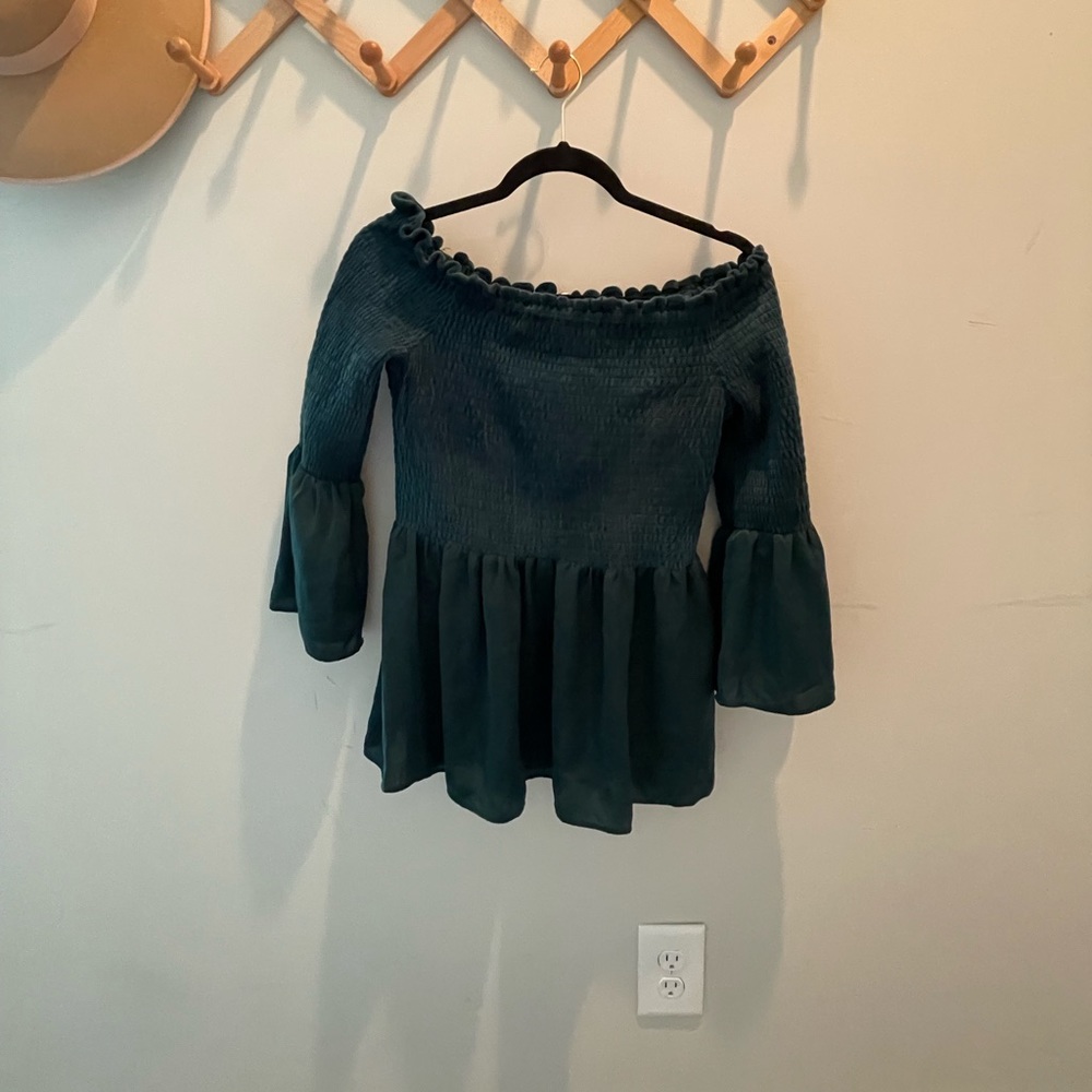 Off shoulder velvet blouse